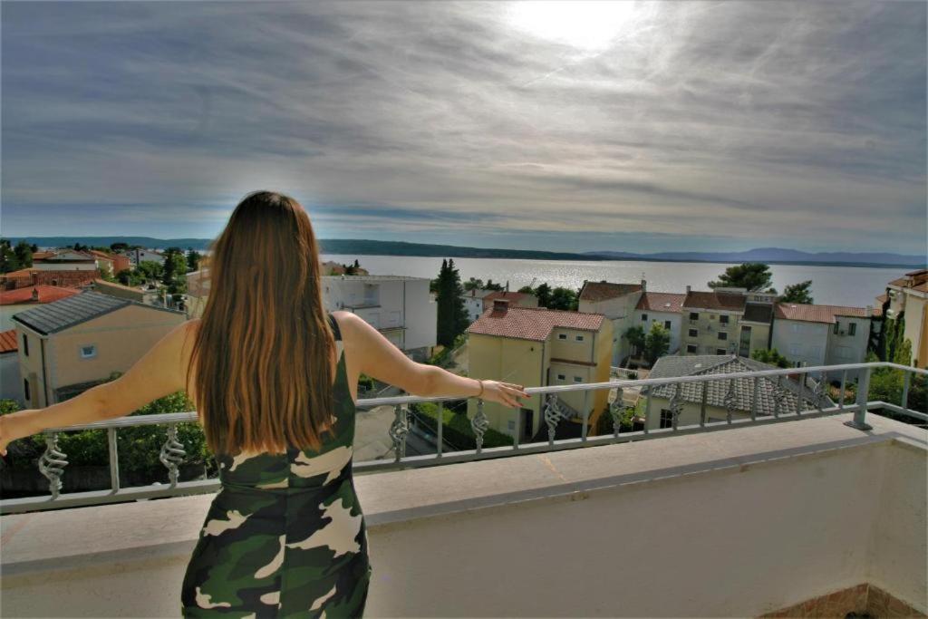 Apartments Lonzor I Selce Buitenkant foto